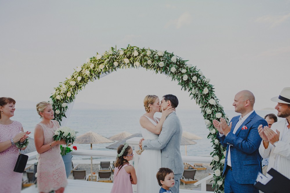 Beach Wedding Photography In Xalkidiki Greece Margot Lefteris