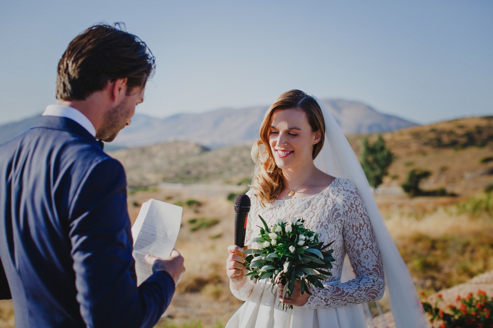 Wedding photographer in Sounio Greece